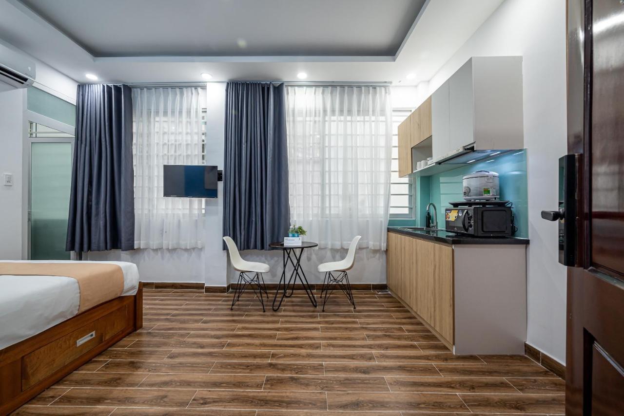 Cozrum Homes - Retro House Хошимін Екстер'єр фото