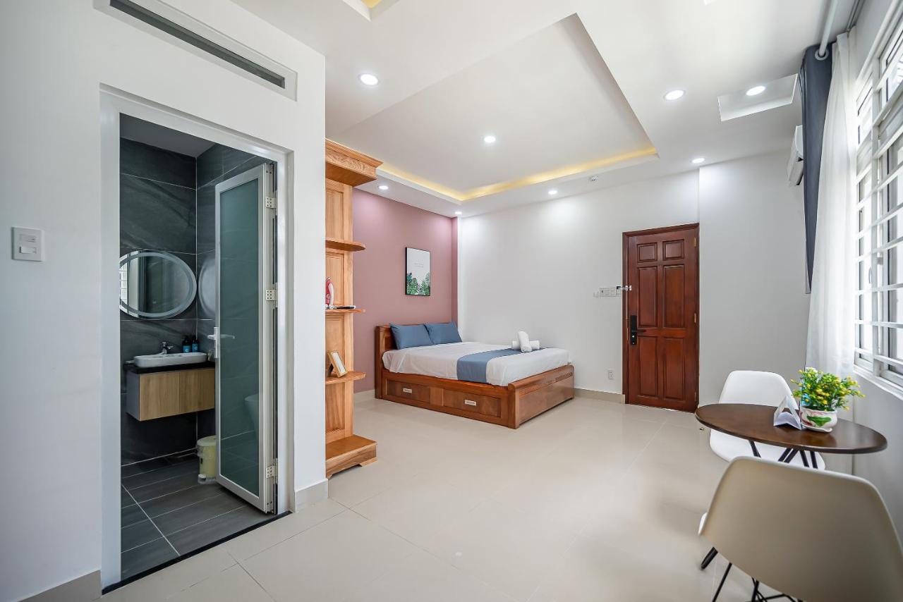Cozrum Homes - Retro House Хошимін Екстер'єр фото